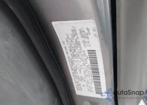 2002 Toyota Sequoia Sr5 z USA, uszkodzony, nr VIN 5TDBT44AX2S106224